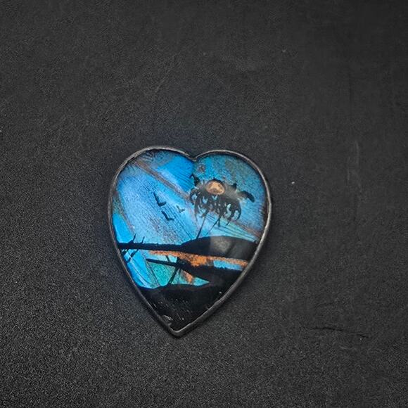 Sterling Silver Morpho Butterfly Wing Brooch Heart Shape Beach Theme - Picture 4 of 5